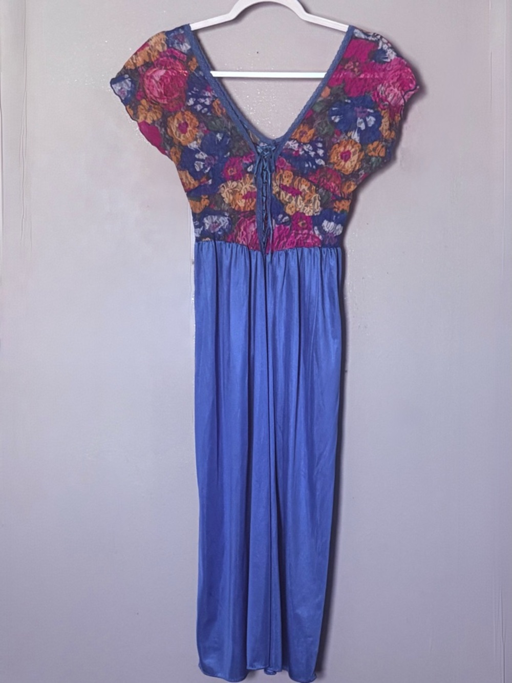 Beautiful Vintage 70/80s Vaudemere Lace and Satin Maxi Nightgown S